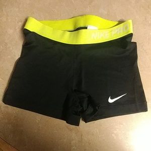 Medium Nike Pro Compression Shorts